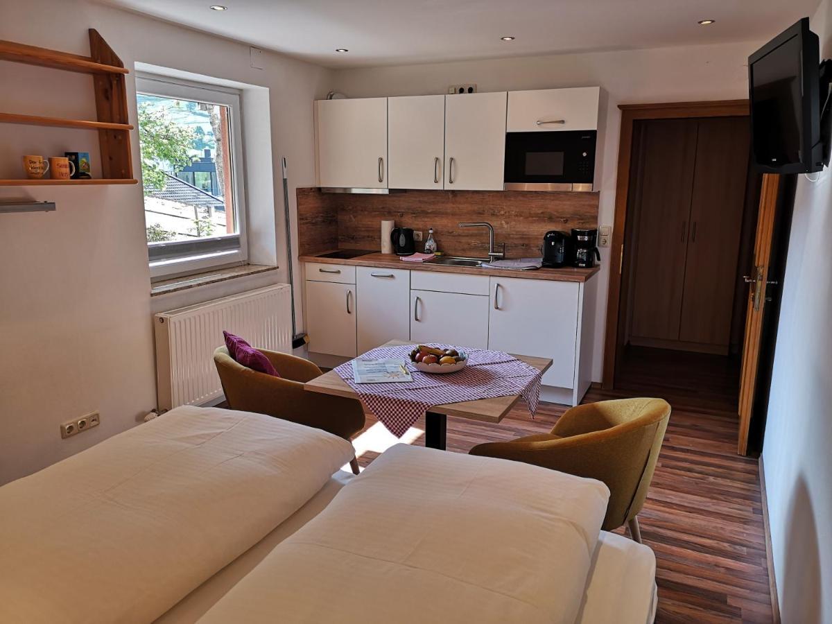 Haus Sonnenschein Apartamento Saalbach-Hinterglemm Exterior foto