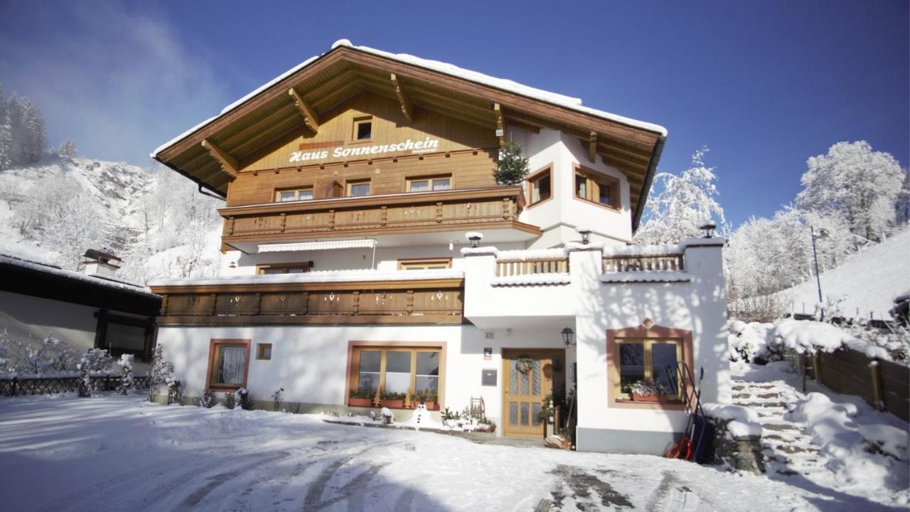 Haus Sonnenschein Apartamento Saalbach-Hinterglemm Exterior foto